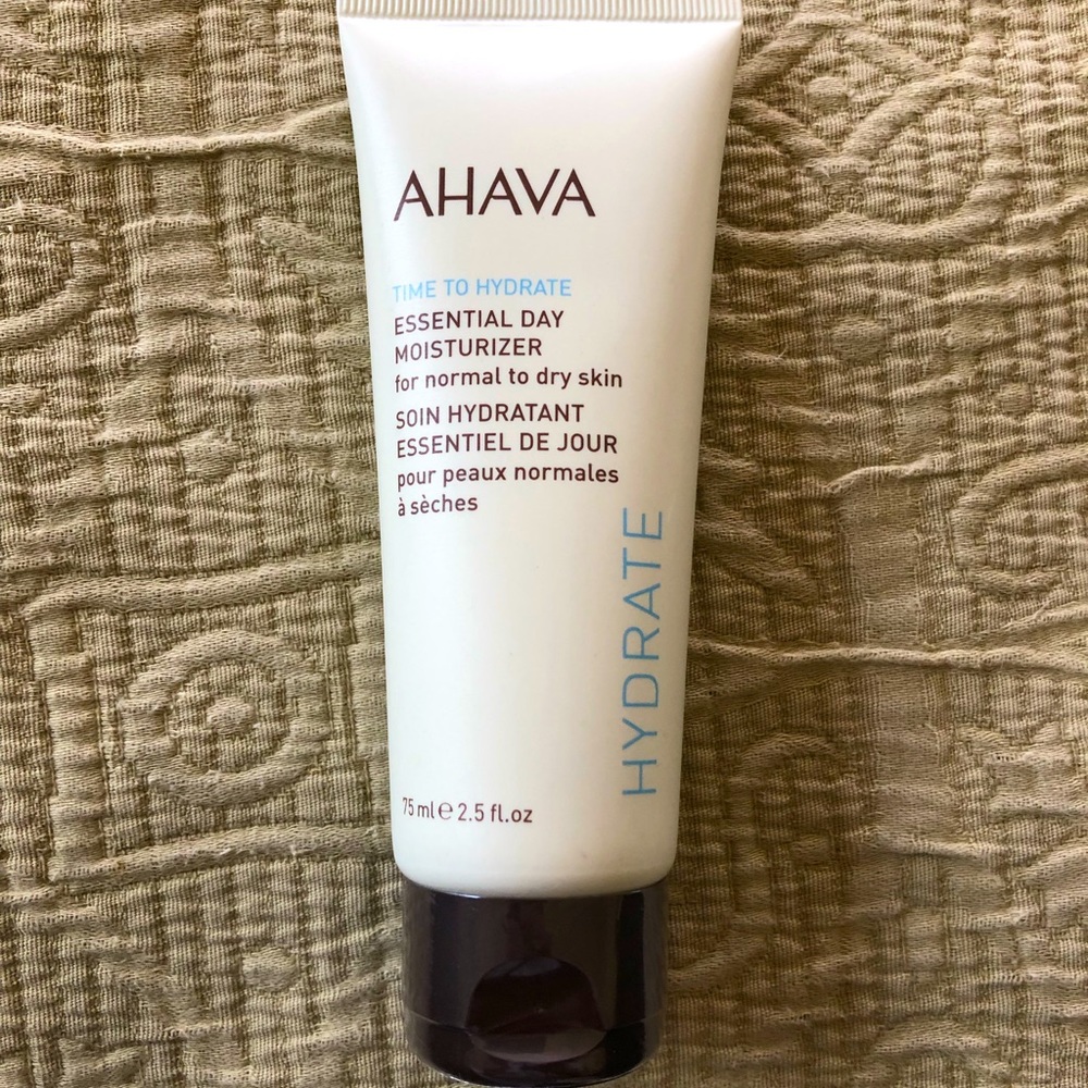 AHAVA Time to Hydrate Essential Day Moisturizer